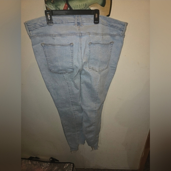 🍁🍂Good american 18 Good Legs Jagged Edge Jeans - Picture 5 of 5